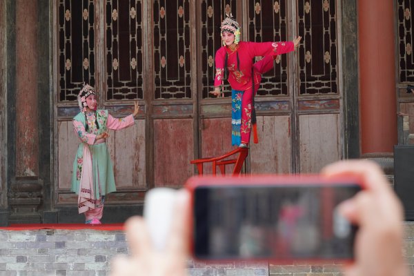 免费股票配资开户 遗产新“活”法：乐楼新影动